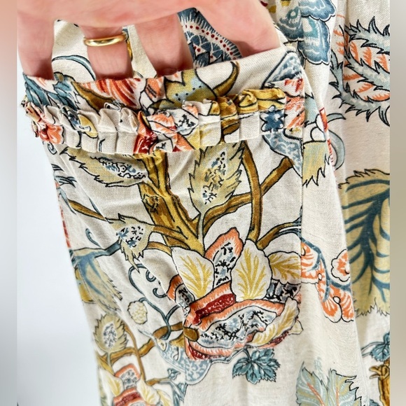 World Market Linen Cotton pleated floral paisley apron with ruffled pocket - Picture 9 of 11